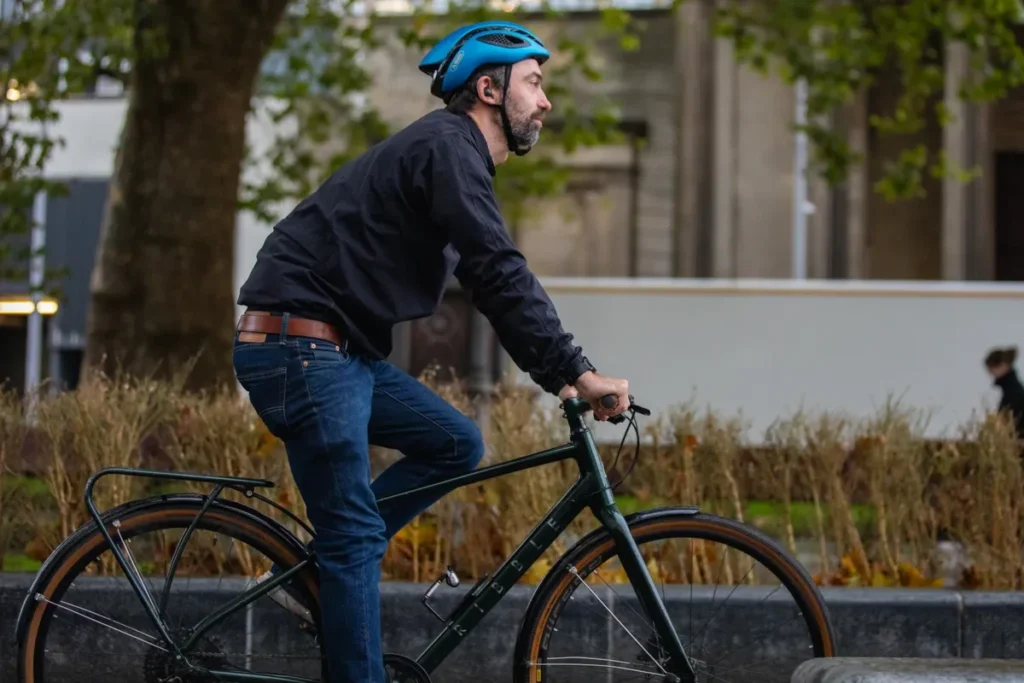 Pedalar à noite com segurança